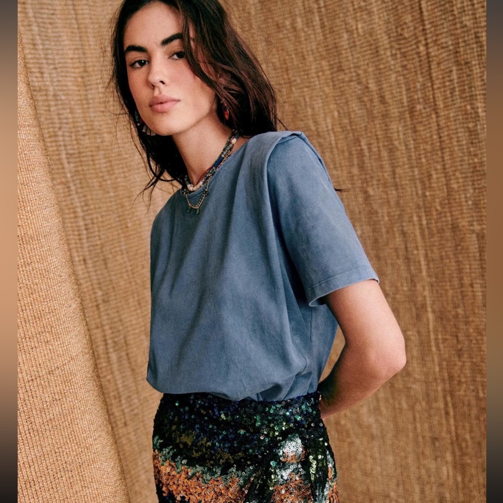 Sezane indigo blue tee shirt, Sz small, worn but great condition